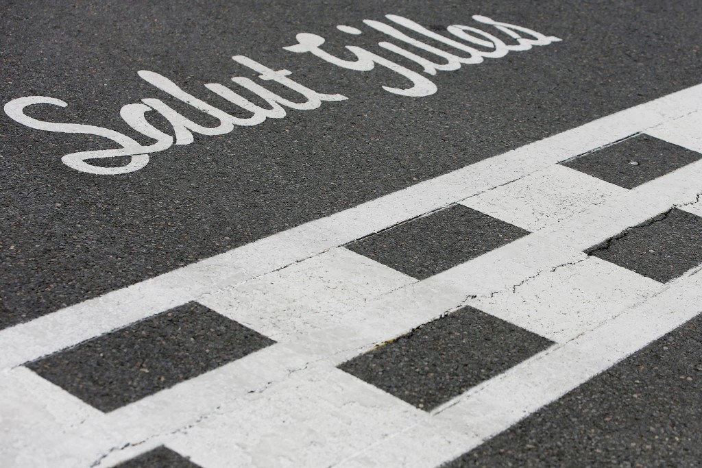 Homenagem ao piloto Gilles Villeneuve, na pista do autódromo que leva seu nome. FOTO: Alastair Staley/LAT 