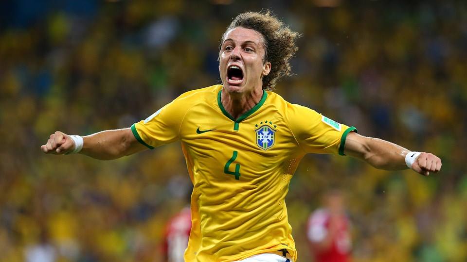 Zagueiro brasileiro marca golaço de falta e saí de campo com grande atuação. FOTO: FIFA
