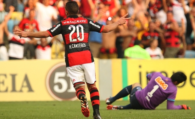 Em atuação ridícula, Cruzeiro é atropelado pelo Flamengo. FOTO: Flamengo