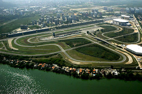Imagem do antigo Autódromo de Jacarepaguá, onde o GP do Brasil foi realizado em 1978 e de 1981 a 1989. FOTO: lancenet.com.br