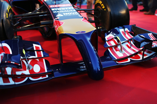 Bico “exótico” da STR para esta temporada. FIA quer evitar tais “aberrações” para 2015.  FOTO: womotor.wordpress.com. 
