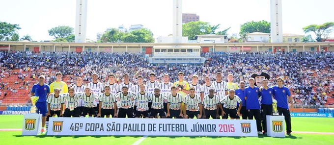 Imagem dos campeões da Copa SP de 2015. FOTO: Marcos Ribolli