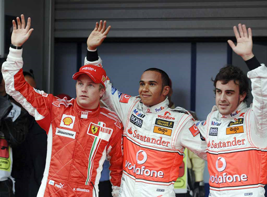 Os três postulantes ao título do mundial de pilotos do ano de 2007 a partir di GP da China. FOTO: www.f1fanatic.co.uk.