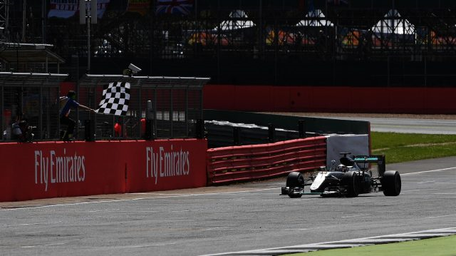 Lewis Hamilton vence o GP da Grã Bretanha de 2016. FOTO: formula1.com