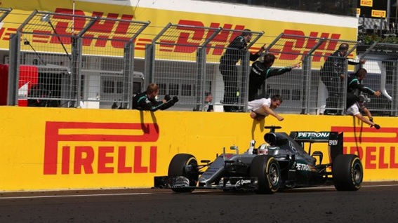 Lewis Hamilton vence o GP da Hungria de 2016. FOTO: formula1.com