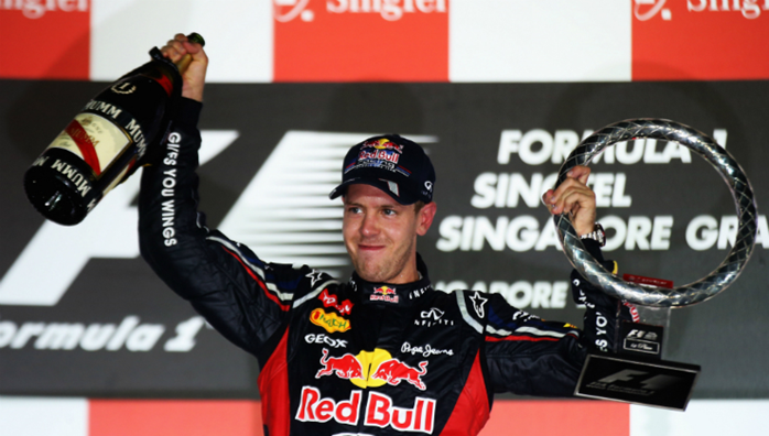 Sebastian Vettel conquistou a segunda das suas, por enquanto, 4 vitórias em Cingapura. FOTO: projetomotor.com.br