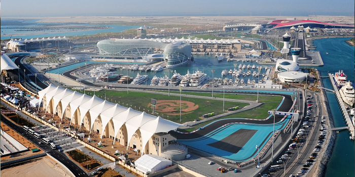 Vista aérea do circuito de Yas Marina, localizado em Abu Dhabi, onde se realiza o GP de Abu Dhabi de Fórmula 1 desde 2009. FOTO: www.quiencorrehoy.com.