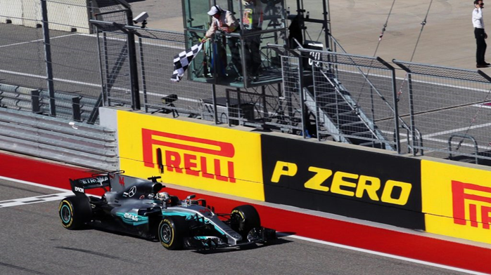 Lewis Hamilton vence o GP dos Estados Unidos. 