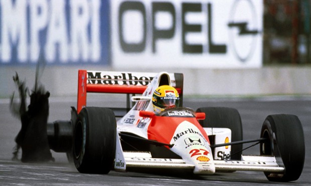 Pneu furado custou a vitória para Ayrton Senna no México em 1990.